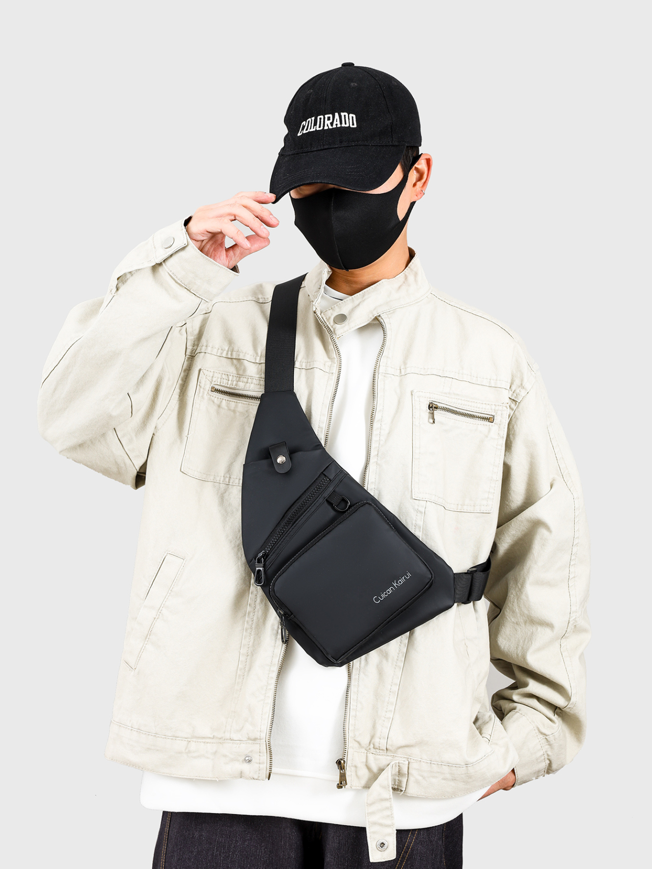 Men's Water-Repellent Sling Chest Bag