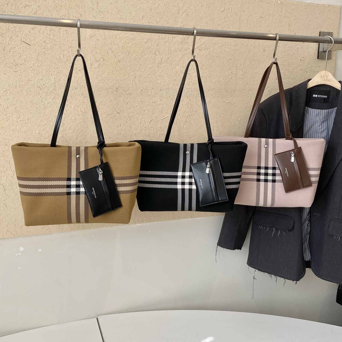 Plaid Woven Tote Bag with Zip Pouch